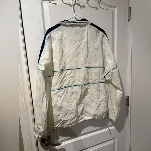 Urban Outfitters Windbreaker - Picture 3 of 3